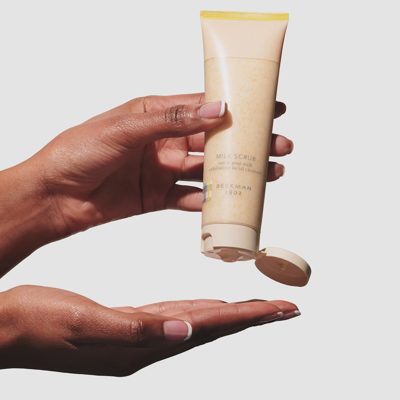 Milk Scrub Oat & Goat Milk Exfoliating Cleanser